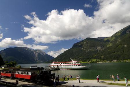 Attraktion im Pertisau-Urlaub: Zahnradbahn - inkludiert in der Achensee Erlebniscard Zahnradbahn Pertisau