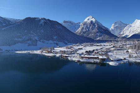 Pertisau am Achensee im Winter Pertisau am Achensee im Winter